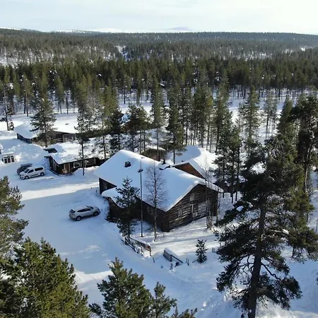 Kuukkeli Hirvas Saariselkä