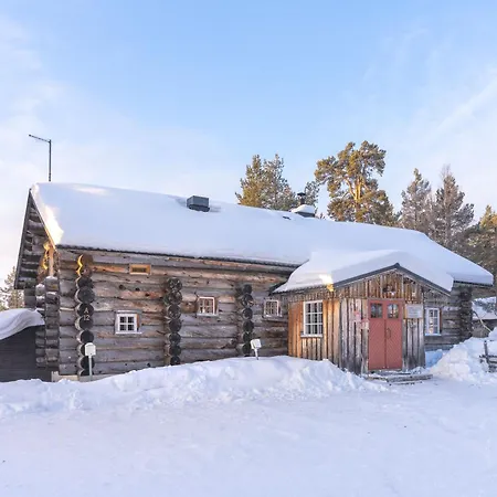 Kuukkeli Hirvas Appartement *