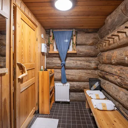Apartament Kuukkeli Hirvas