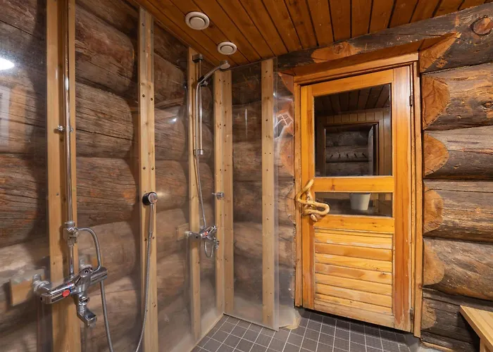 Kuukkeli Hirvas * Saariselka